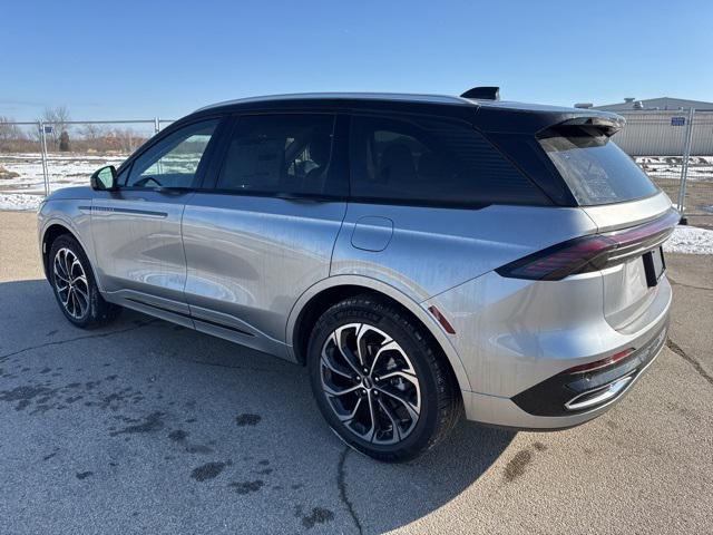 new 2025 Lincoln Nautilus car, priced at $61,205