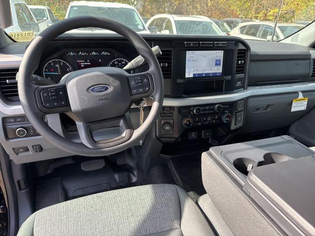 new 2024 Ford F-450 car, priced at $80,035