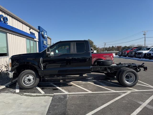 new 2024 Ford F-350 car, priced at $59,020