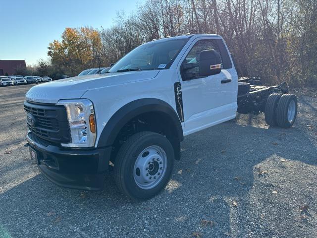 new 2024 Ford F-450 car, priced at $58,665