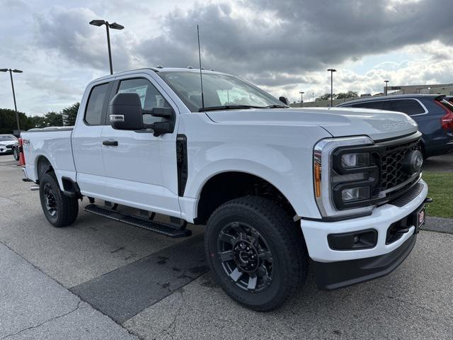 new 2023 Ford F-350 car, priced at $68,940