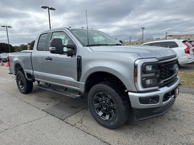 new 2024 Ford F-350 car, priced at $71,349