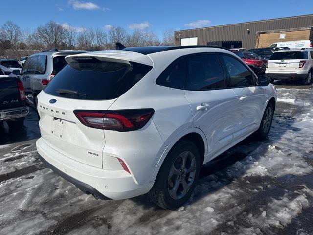 used 2023 Ford Escape car, priced at $26,900