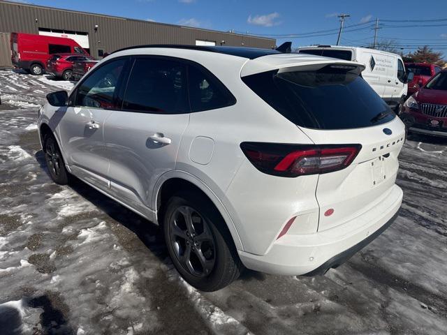 used 2023 Ford Escape car, priced at $26,900