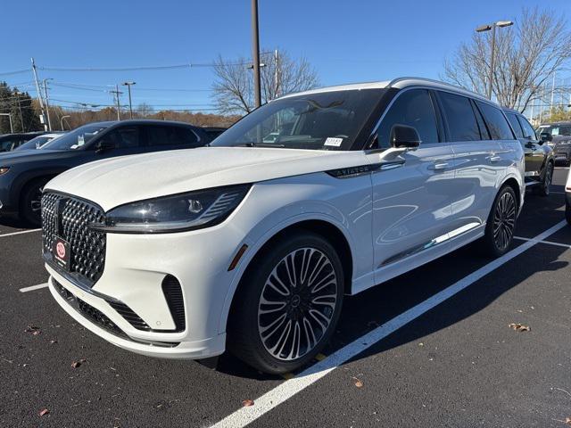 new 2025 Lincoln Aviator car, priced at $89,325