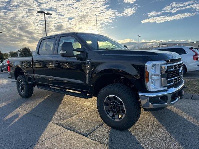 new 2024 Ford F-350 car, priced at $62,900