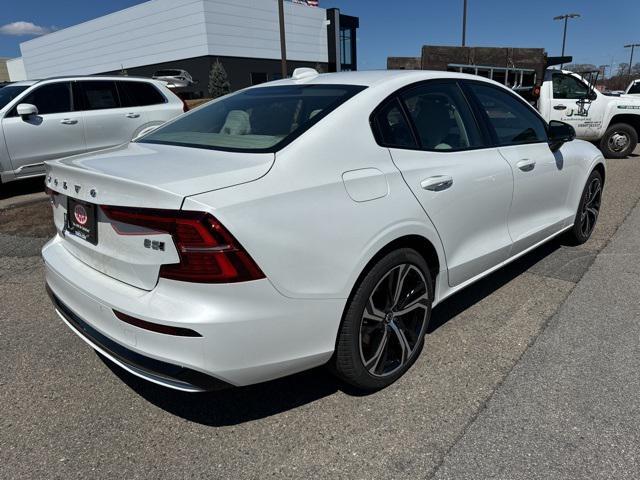 new 2024 Volvo S60 car, priced at $45,163