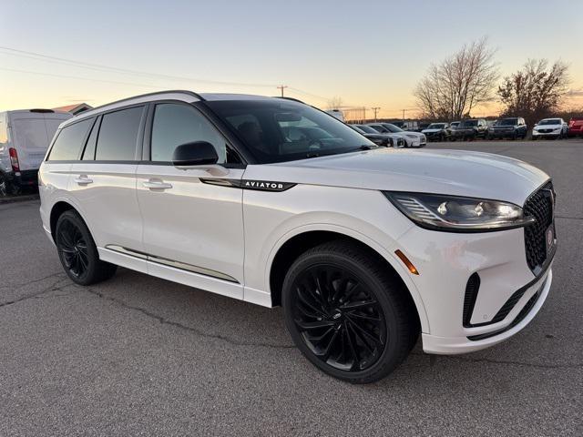 new 2025 Lincoln Aviator car, priced at $80,250