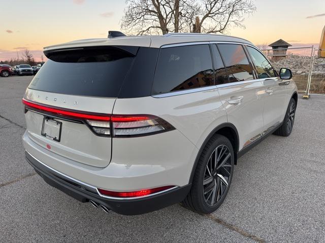 new 2025 Lincoln Aviator car, priced at $80,410