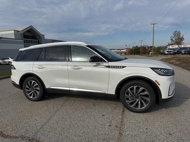 new 2025 Lincoln Aviator car, priced at $66,925