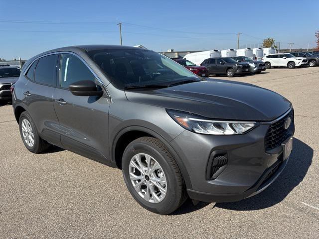 new 2024 Ford Escape car, priced at $30,580