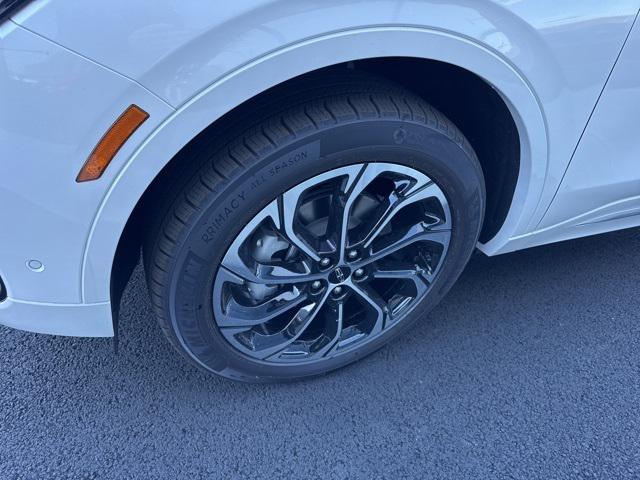 new 2024 Lincoln Nautilus car, priced at $64,235