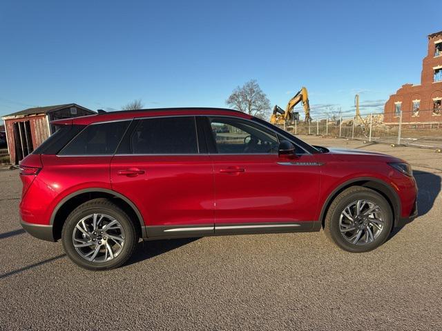 new 2025 Lincoln Corsair car, priced at $48,870