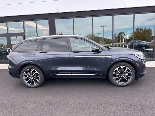 new 2024 Lincoln Nautilus car, priced at $60,058