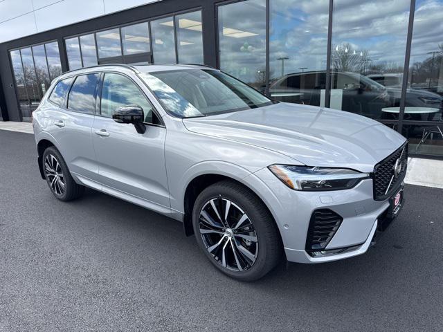 new 2025 Volvo XC60 car, priced at $59,295