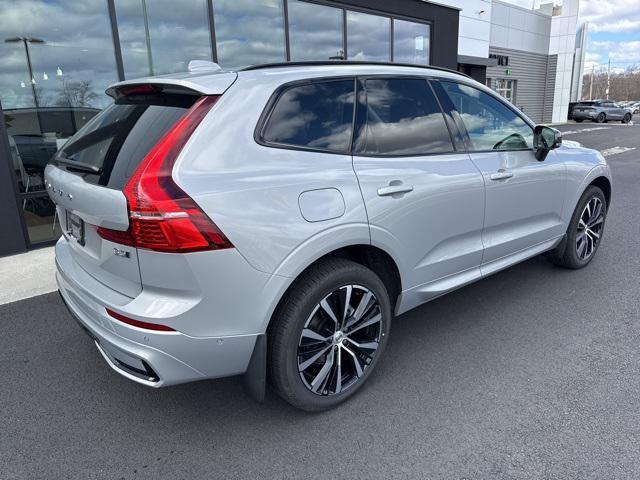 new 2025 Volvo XC60 car, priced at $59,295