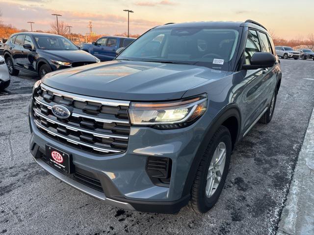 new 2025 Ford Explorer car, priced at $41,006