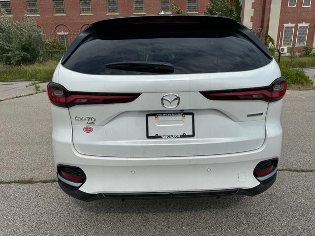 new 2025 Mazda CX-70 PHEV car, priced at $57,256