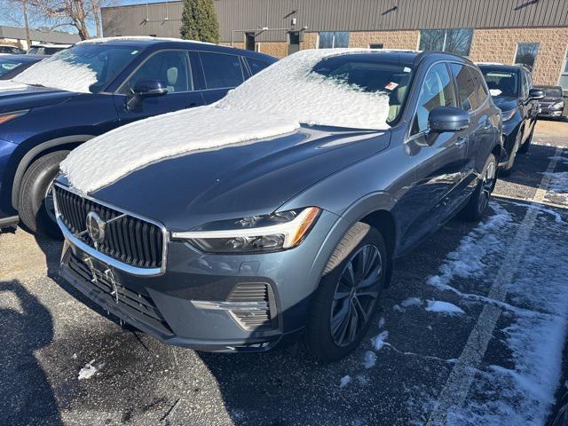 used 2022 Volvo XC60 car