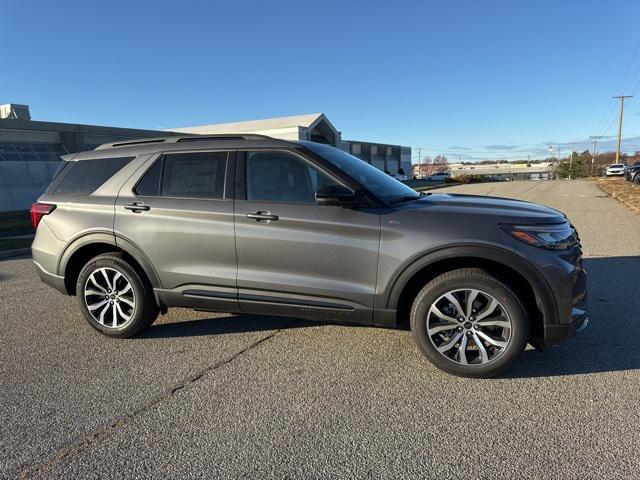 new 2025 Ford Explorer car, priced at $47,058