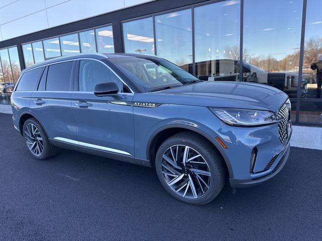 new 2025 Lincoln Aviator car, priced at $80,410