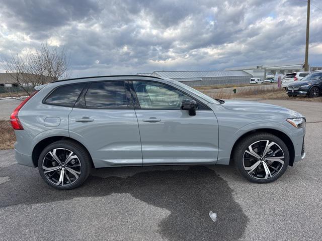 new 2025 Volvo XC60 car, priced at $59,332