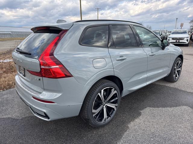 new 2025 Volvo XC60 car, priced at $59,332