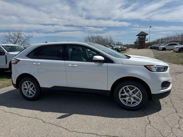 new 2024 Ford Edge car, priced at $40,610