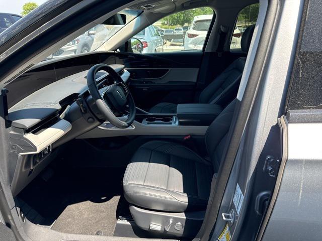 new 2024 Lincoln Nautilus car, priced at $59,337