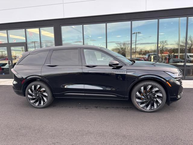 new 2024 Lincoln Nautilus car, priced at $67,903