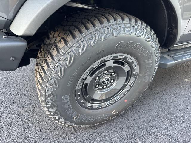 new 2024 Ford Bronco car, priced at $58,656