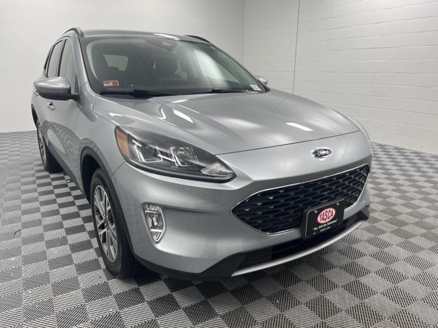 used 2022 Ford Escape car, priced at $25,900