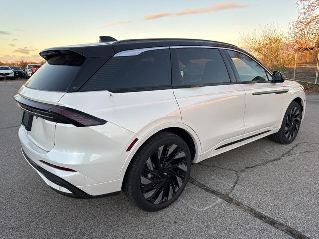 new 2025 Lincoln Nautilus car, priced at $84,085