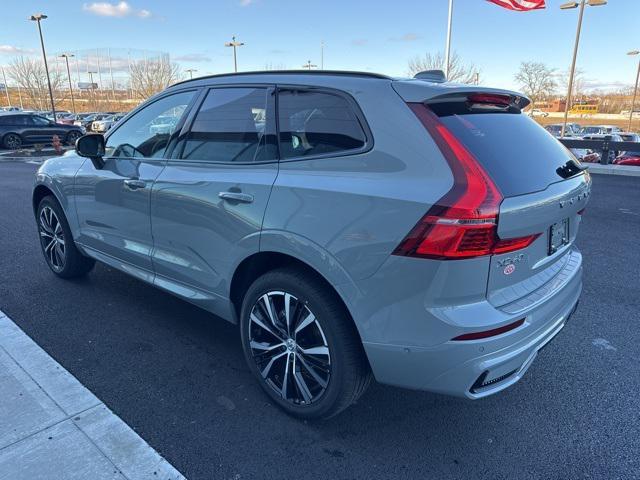 new 2025 Volvo XC60 car, priced at $54,525