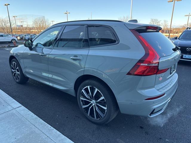 new 2025 Volvo XC60 car, priced at $54,525