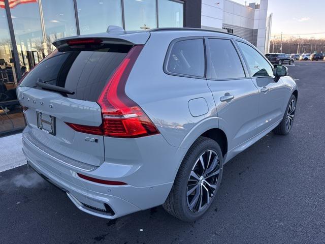 new 2025 Volvo XC60 car, priced at $54,525