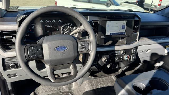 new 2024 Ford F-450 car, priced at $58,665