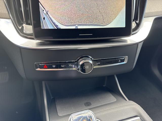 new 2025 Volvo XC90 Plug-In Hybrid car, priced at $80,295