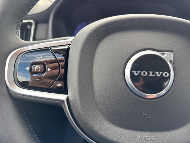 new 2025 Volvo XC90 Plug-In Hybrid car, priced at $80,295