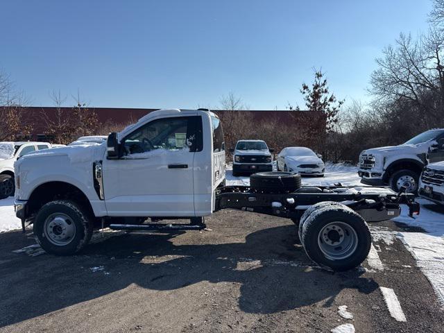 new 2024 Ford F-350 car, priced at $56,900