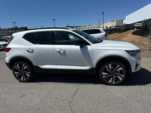 new 2024 Volvo XC40 car, priced at $48,410