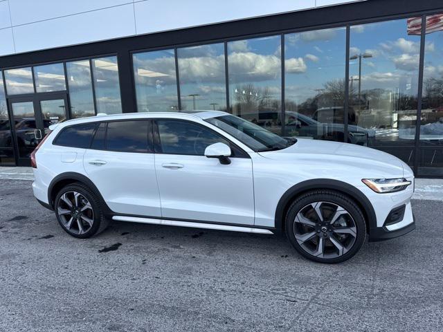 new 2025 Volvo V60 Cross Country car, priced at $60,725