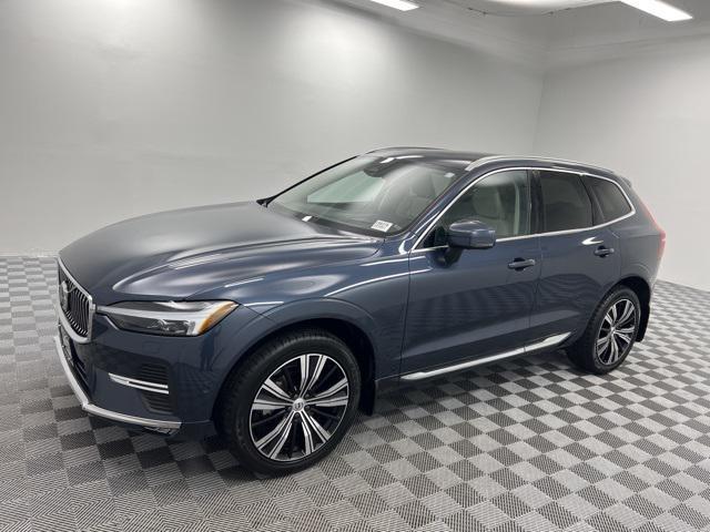 used 2022 Volvo XC60 car, priced at $36,900