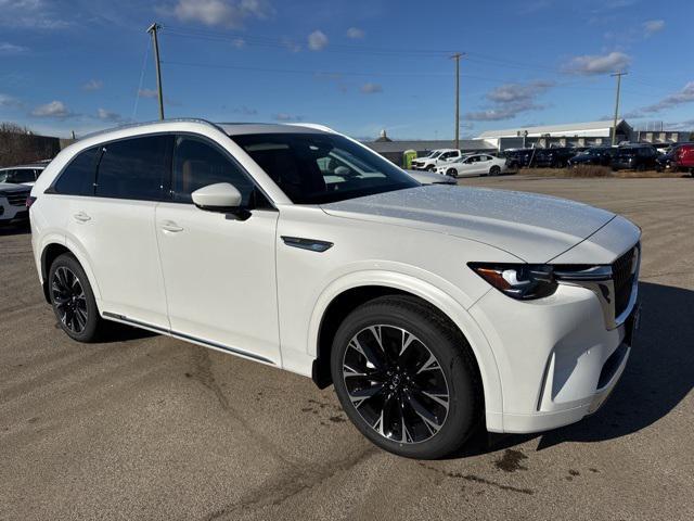 new 2025 Mazda CX-90 car, priced at $58,675