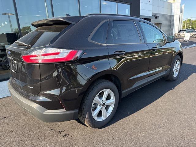 new 2024 Ford Edge car, priced at $35,125