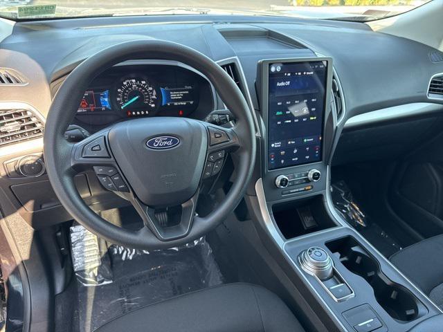 new 2024 Ford Edge car, priced at $35,125