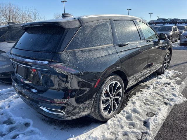 new 2025 Lincoln Nautilus car, priced at $61,205