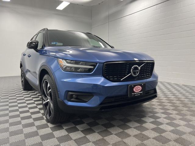 used 2019 Volvo XC40 car, priced at $22,900