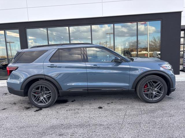 new 2025 Ford Explorer car, priced at $58,232