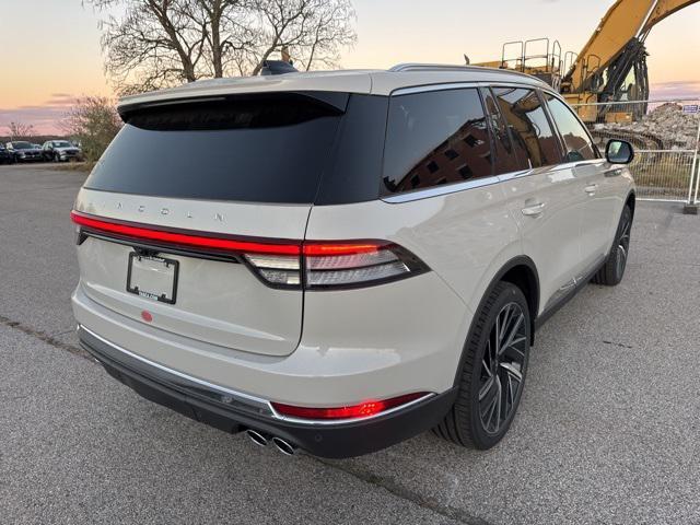 new 2025 Lincoln Aviator car, priced at $80,450